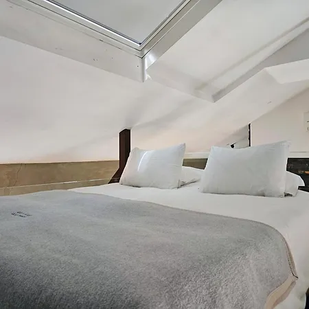Modern Loft By Village * Lisboa